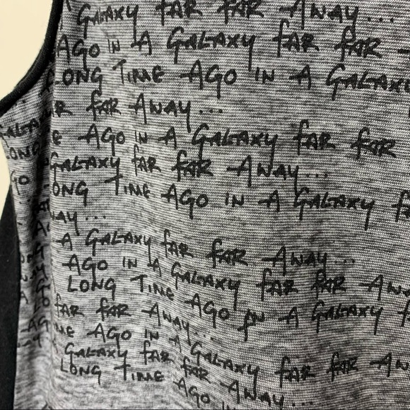 Girl’s Star Wars Reversible Sequins Tank Top - Picture 4 of 13